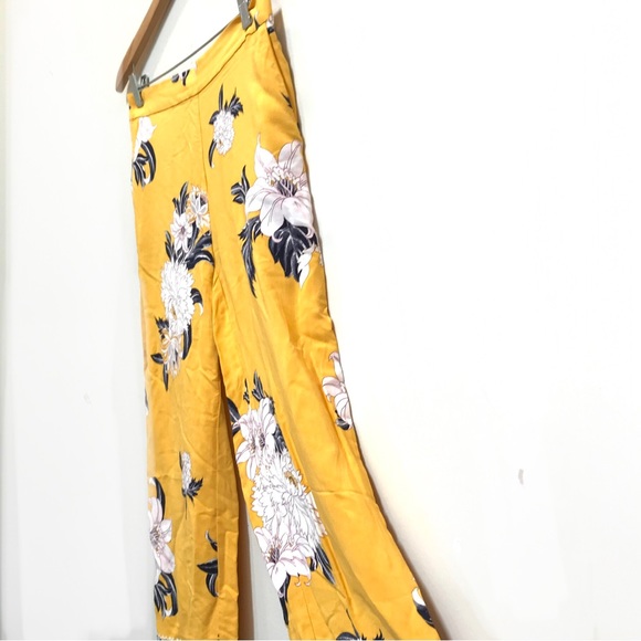 LOFT Yellow Floral Fluid Wide Leg Pants (Sm) - Picture 3 of 9